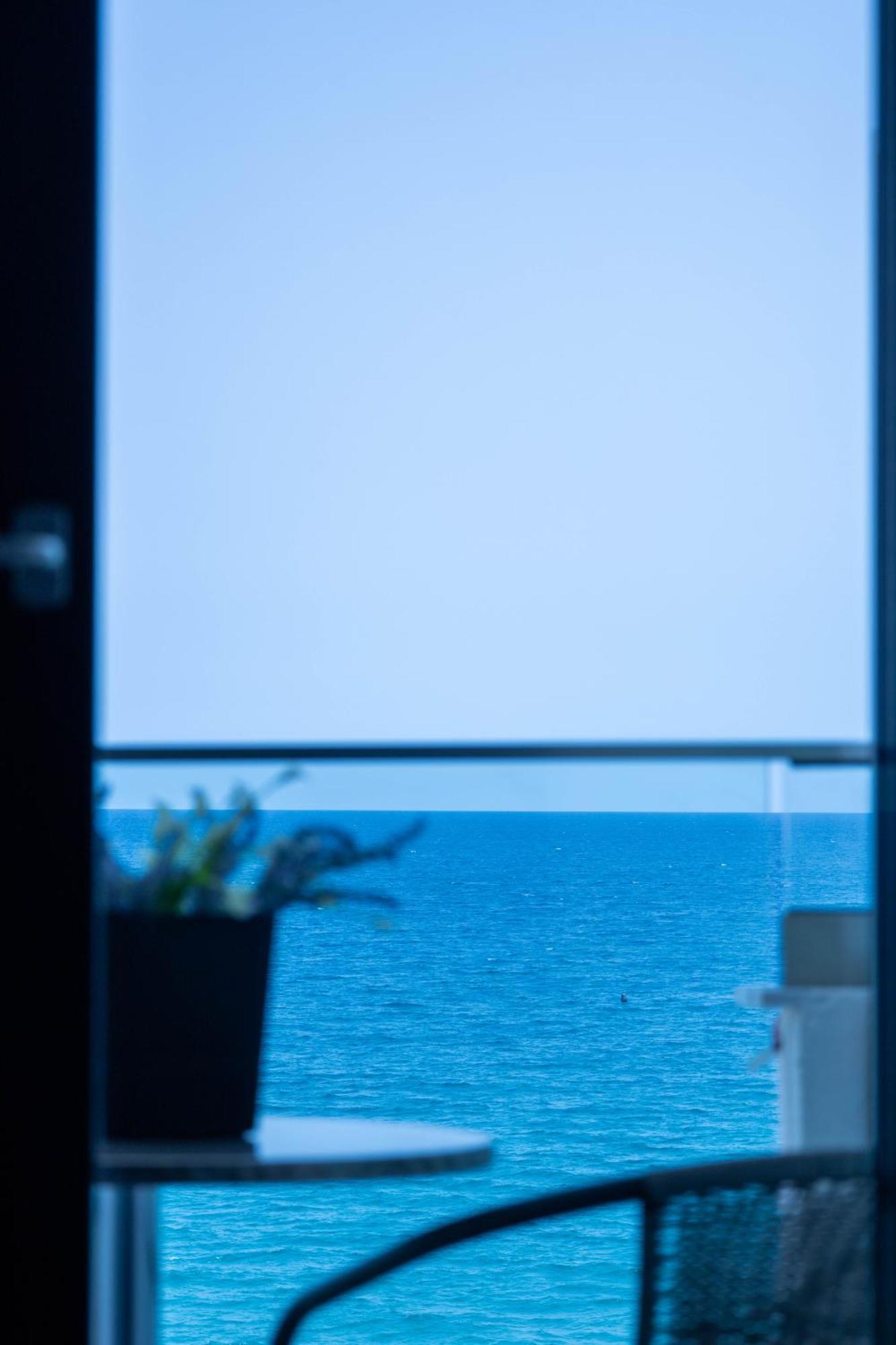 Hotel12 Leptokarya  Dış mekan fotoğraf